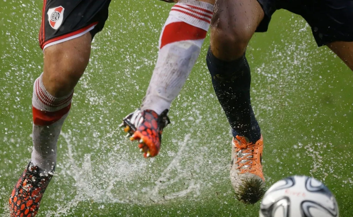 ¿Cancha rápida o pesada? Dependerá de cuántos milímetros de agua caigan.