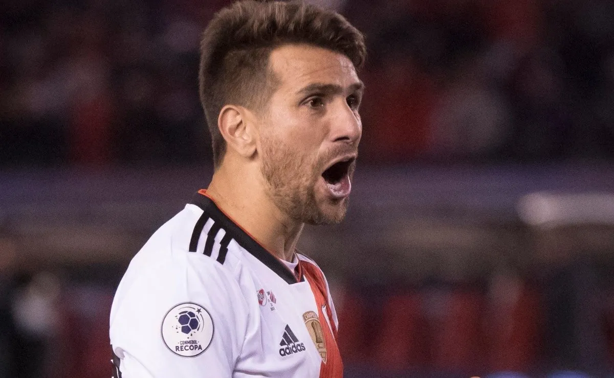 Si recibe el alta médica, Ponzio podrá estar disponible para el duelo vs. Boca.