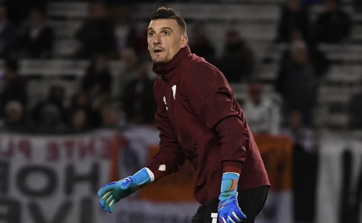 Franco Armani lleva 76 partidos oficiales en River, donde recibió 49 goles. (FOTO: Getty)