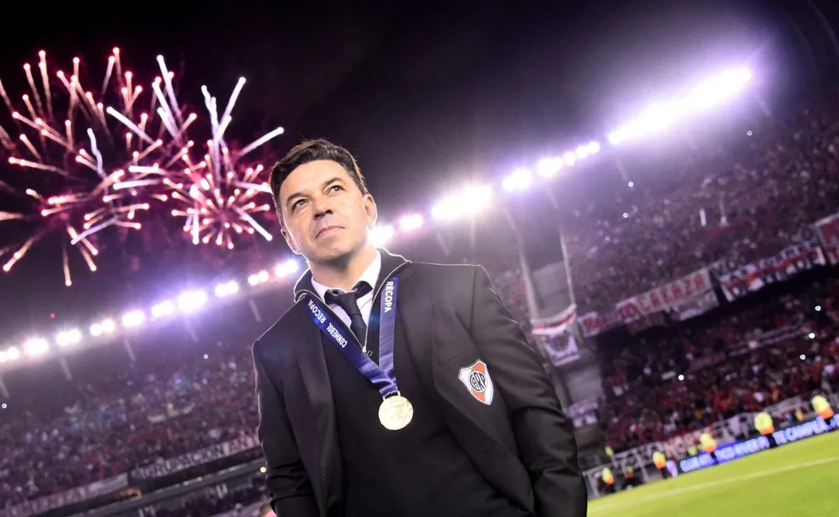 Hay un vínculo afectivo enorme entre Marcelo Gallardo y los hinchas de River. (FOTO: Getty)