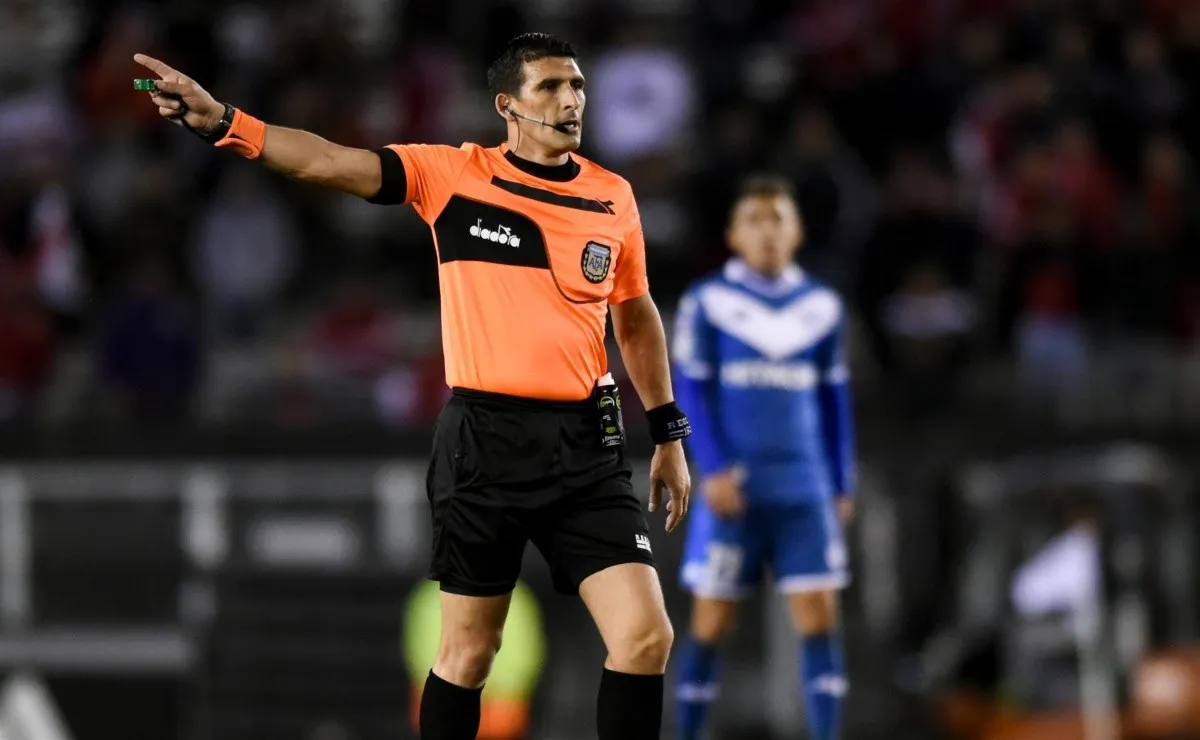 El árbitro ha sido suspendido tanto en Superliga como en Copa Argentina.
