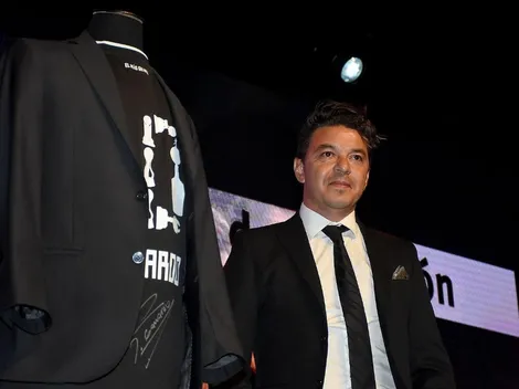 ¿Por cuánto dinero se subastó el saco de Gallardo?