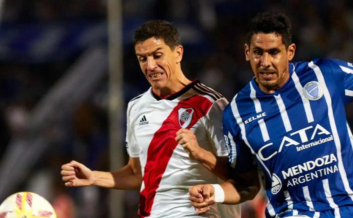 River goleó a Godoy Cruz en el último cruce.
