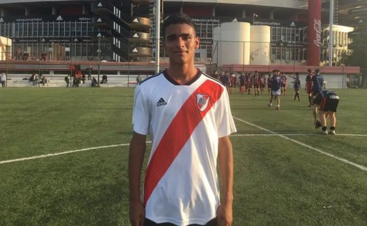 La Novena División, antes del encuentro ante Boca.