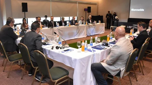 Las semifinales se disputarán el 1, 2, 21 y 22 de octubre.