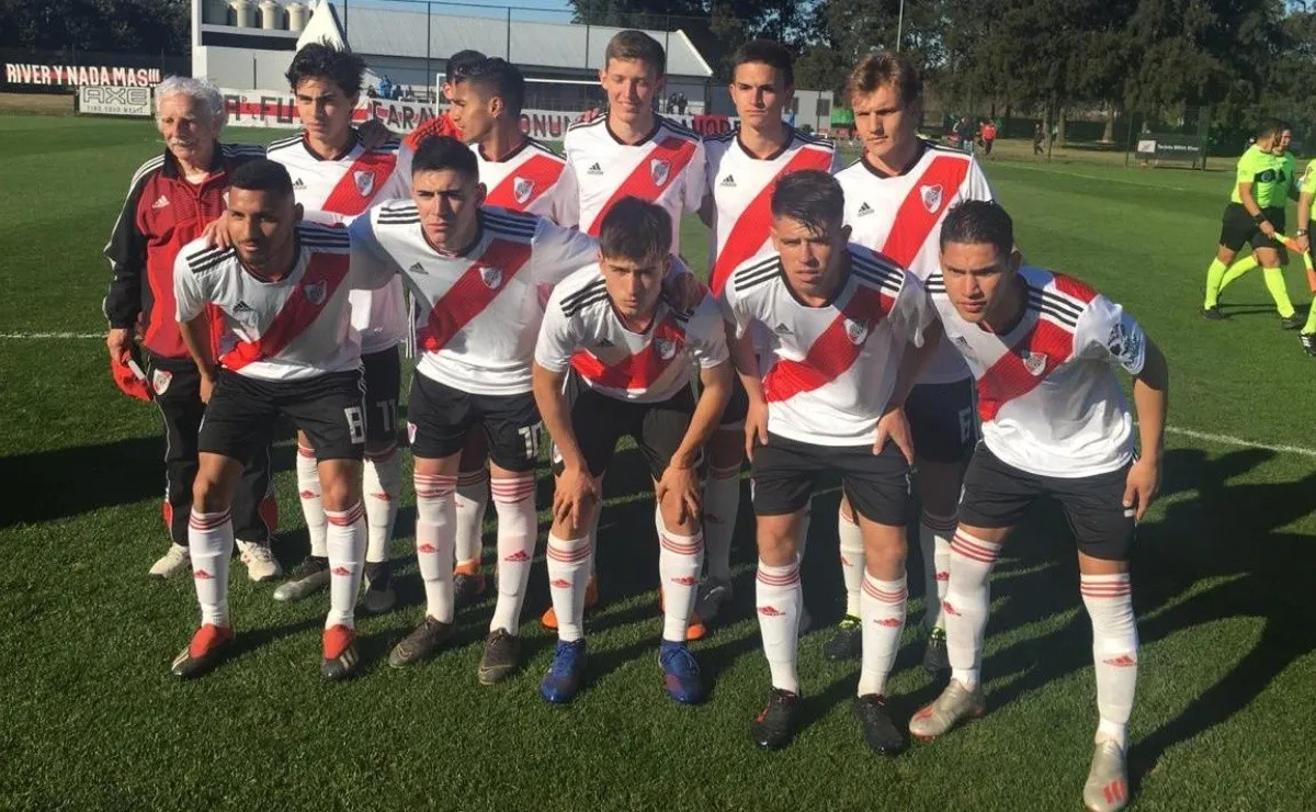 El actual campeón cayó 2-0 como local frente a Boca.