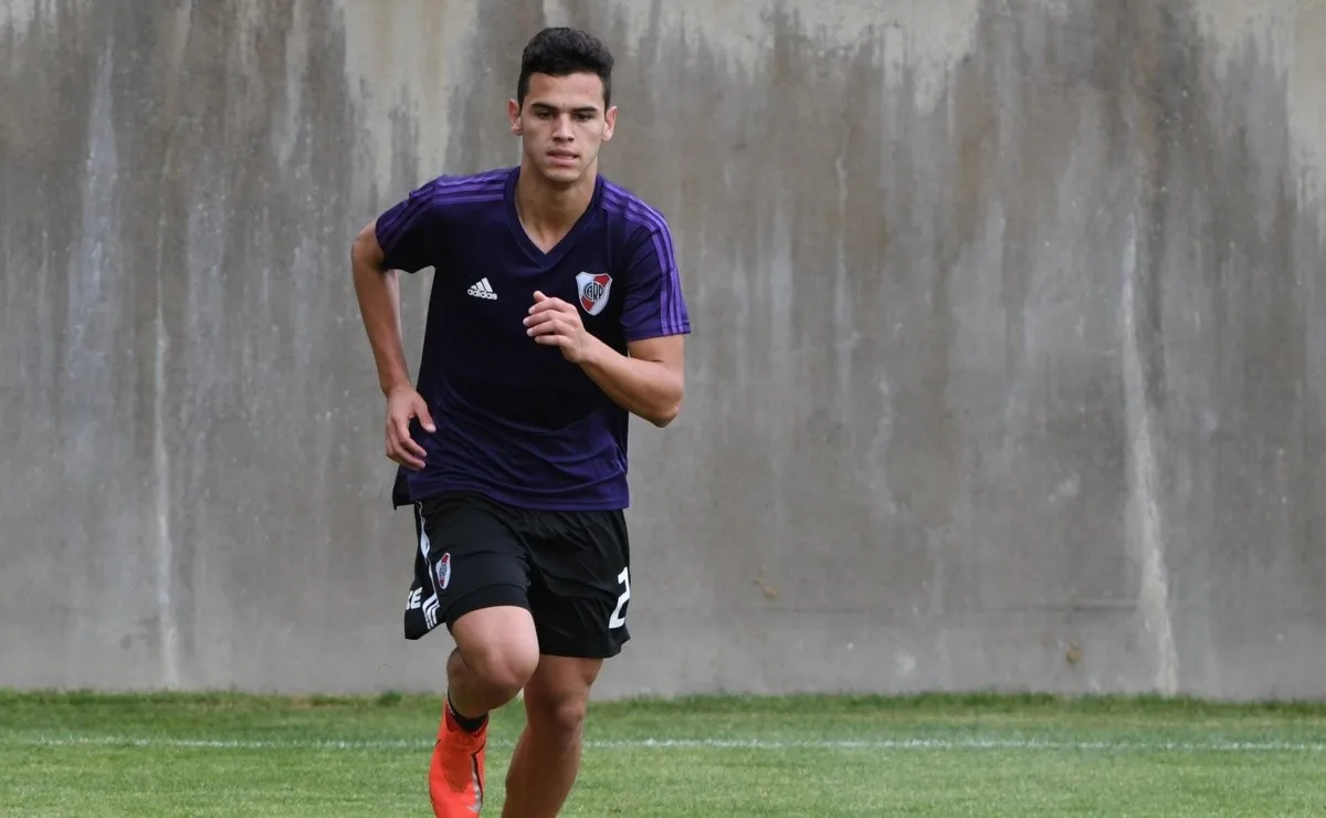 Lo del mediocampista de River sería sólo un esguince de rodilla.