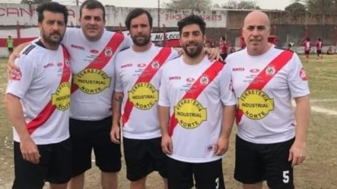 Cavenaghi, junto a Trotta, Mareque y demás amigos en Salta