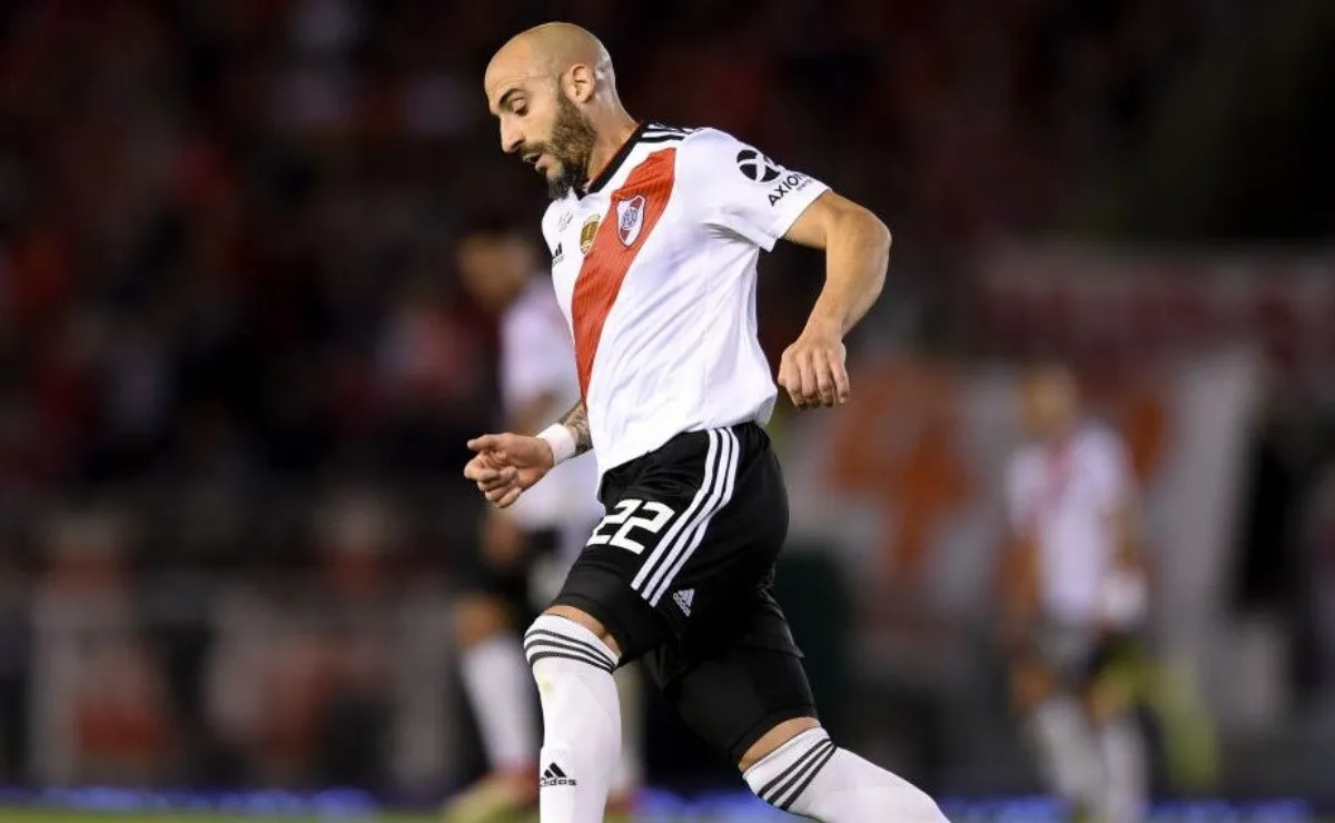 Pinola sólo pudo disputar tres partidos oficiales en el semestre