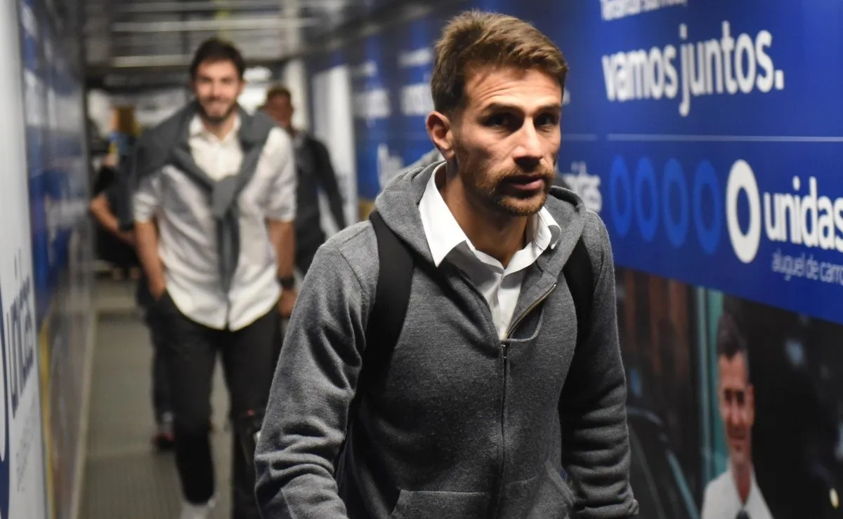 Juan de Dios Crespo confirmó que el capitán de River tendrá que volver a España.
