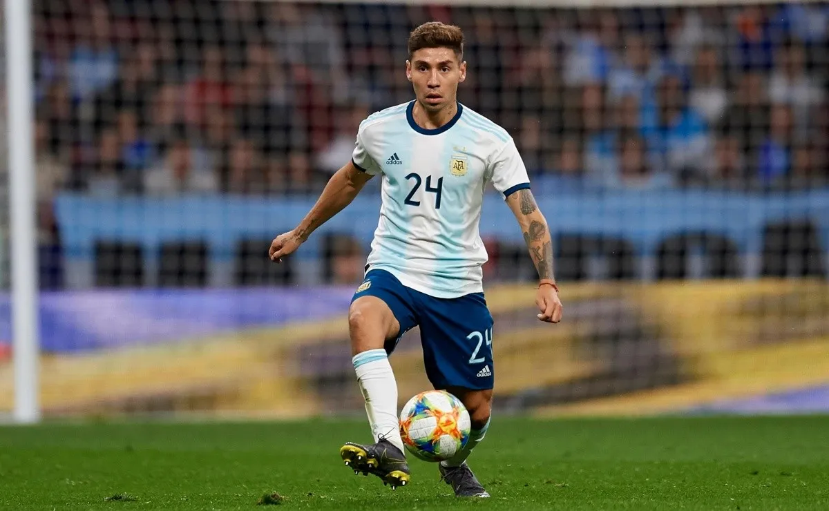 El lateral derecho del Más Grande integró el equipo que paró Scaloni en el entrenamiento del miércoles.