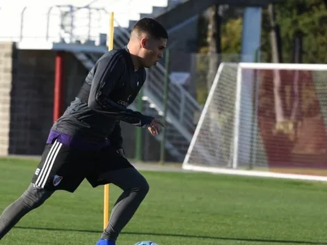 Quintero trabajó con pelota y le apunta a Boca