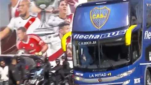 El eterno rival ingresó al Antonio Vespucio Liberti de forma normal.