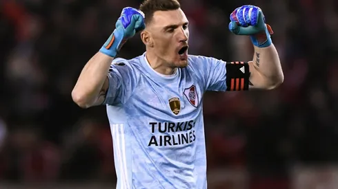 El arquero de River impidió que los de Russo estirasen la ventaja.