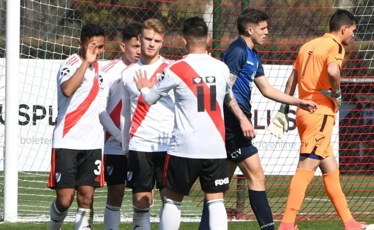 River tiene 8 puntos en el torneo: venció a Talleres y Argentinos, mientras que empató ante Racing y Lanús. (FOTO: LPM)