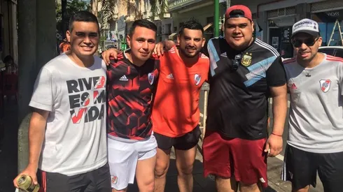 Al menos 2.000 hinchas del Más Grande se encuentran en la capital de Paraguay.