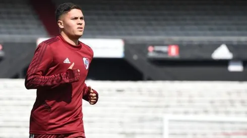 El volante se lesionó el 17 de marzo pasado, ante Independiente.