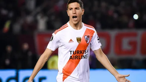 El volante de River salió con molestias ante Cerro Porteño.