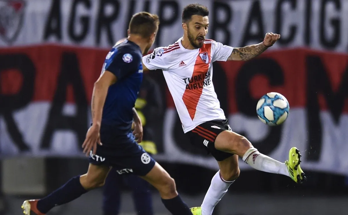 Scocco fue titular en la derrota ante Talleres.