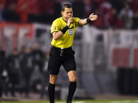 El VAR le anuló el segundo gol a Nacho Fernández por una mano de Suárez