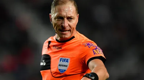 El juez fue designado para impartir justicia en el partido que se disputará este domingo.