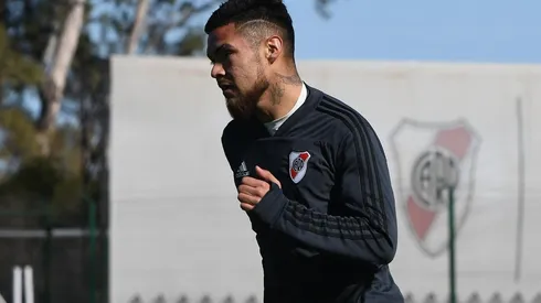 El chileno ingresó por Franco Paredes en la lista de buena fe de la Copa Libertadores.
