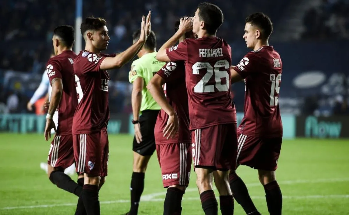 River acumula 10 victorias y 4 empates frente a los clásicos del fútbol argentino