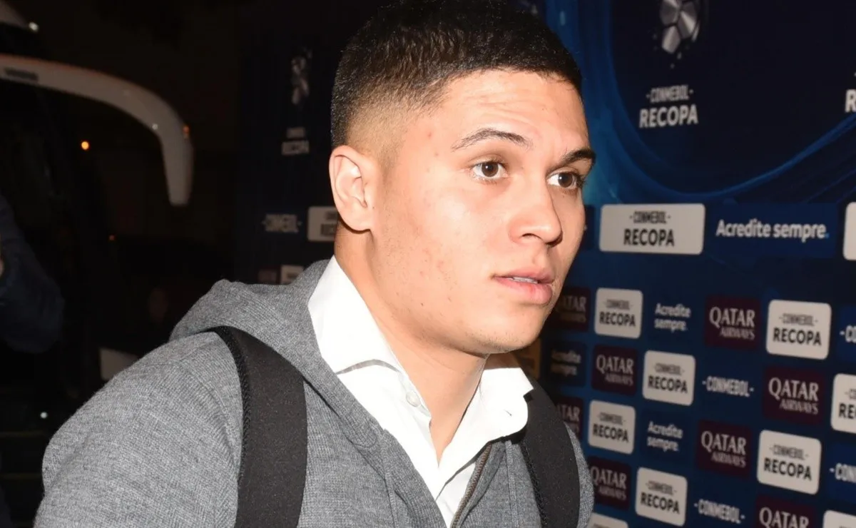 Quintero no ve la hora de volver a jugar con el manto sagrado.