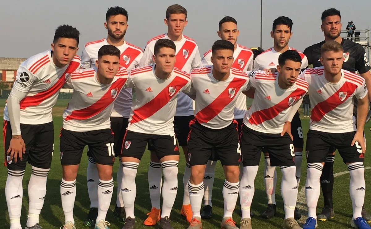 El Millonario, con varios jugadores del plantel profesional, no pudo llevarse los tres puntos.