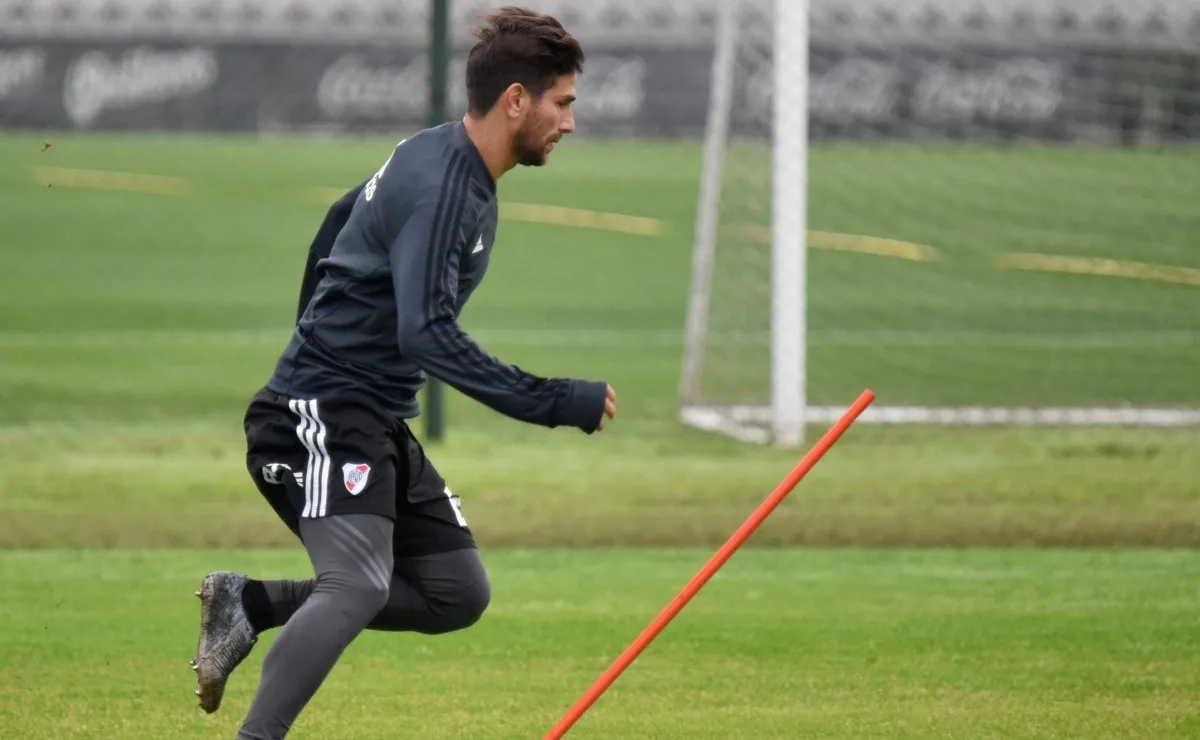 El León dejó la puerta abierta a su continuidad como futbolista profesional.
