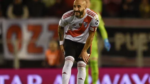 El defensor se resintió de la lesión en el isquiotibial derecho.