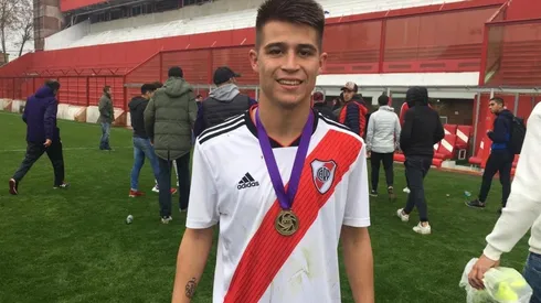 El delantero fue cedido a Villa Dálmine, equipo que milita en la Primera Nacional.