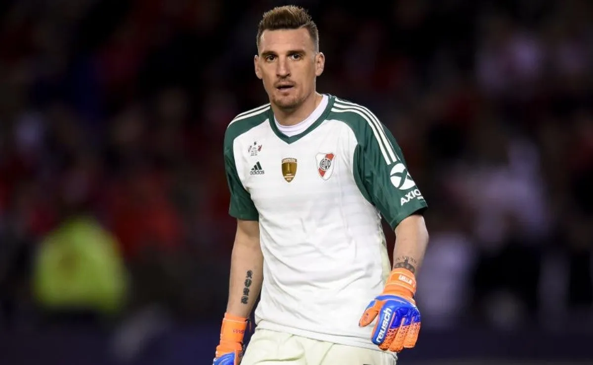 El arquero sólo piensa en seguir su carrera en River