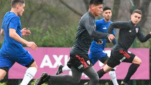 El equipo de Gallardo disputó el primer amistoso ante el elenco de Floresta.