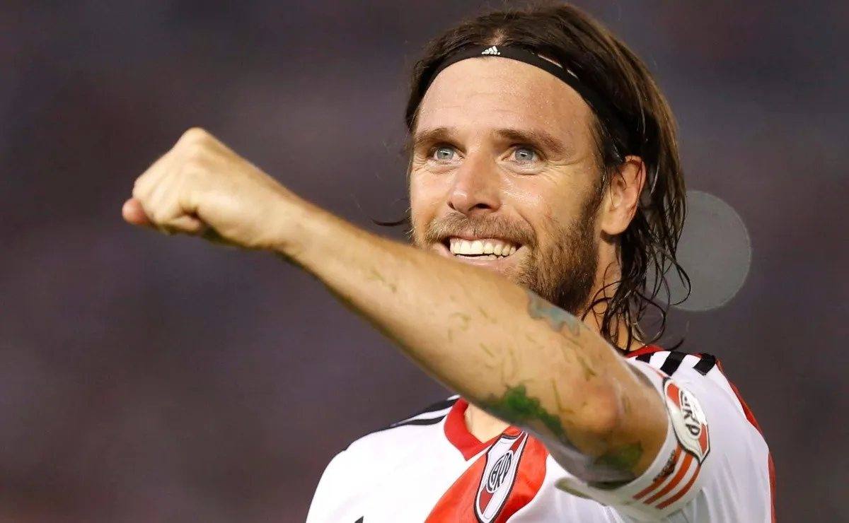 Cavenaghi, ídolo de River que siempre está al tanto de lo que pasa en Núñez.