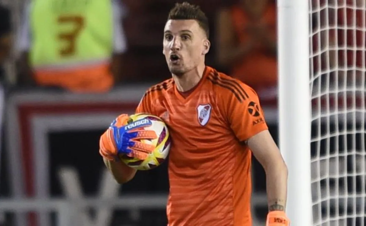 Armani, el dueño del arco de River.