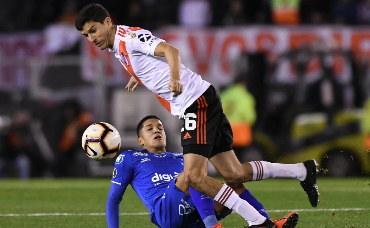 River visita a Cruzeiro en el Mineirao.