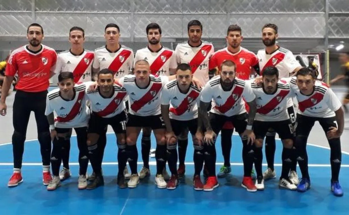 En el futsal de River se viene un Superclásico crucial.