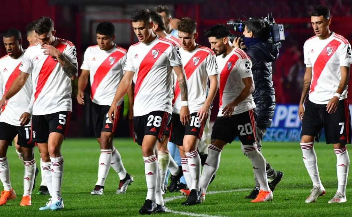 La mejor versión de River se vio en los últimos 10 minutos, y con eso le alcanzó para empatar en el debut