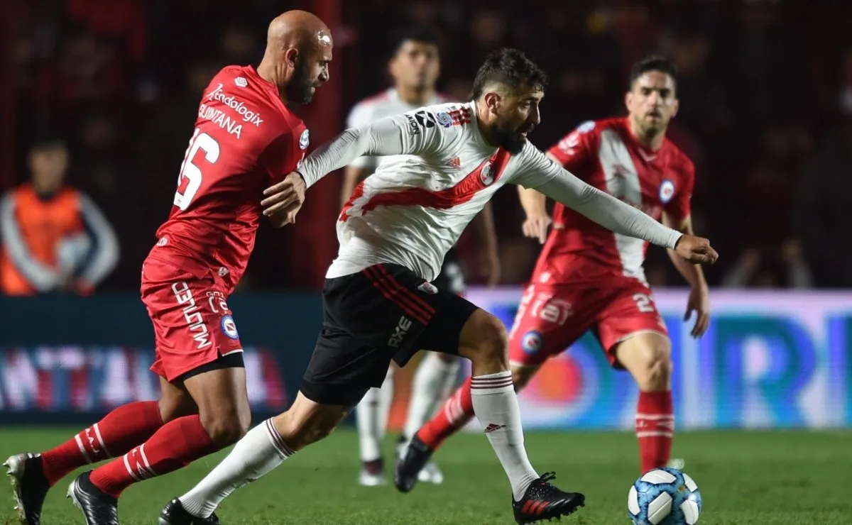 River rescató un punto sobre el final ante Argentinos