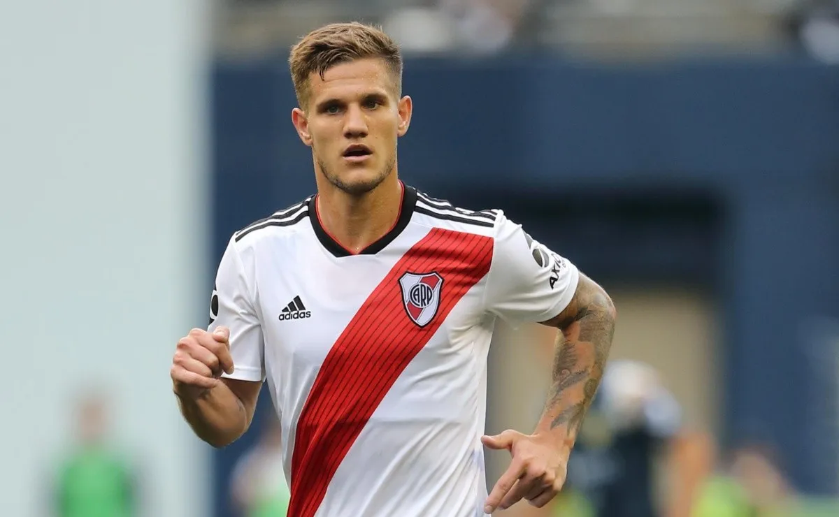 El mediocampista de River dialogó en conferencia de prensa palpitando la previa del partido.