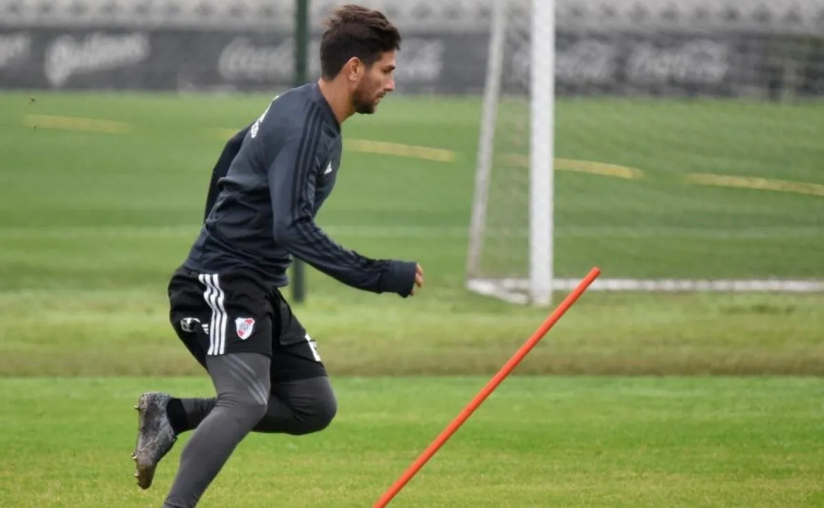 El capitán de River podría sumar minutos ante Argentinos Juniors.