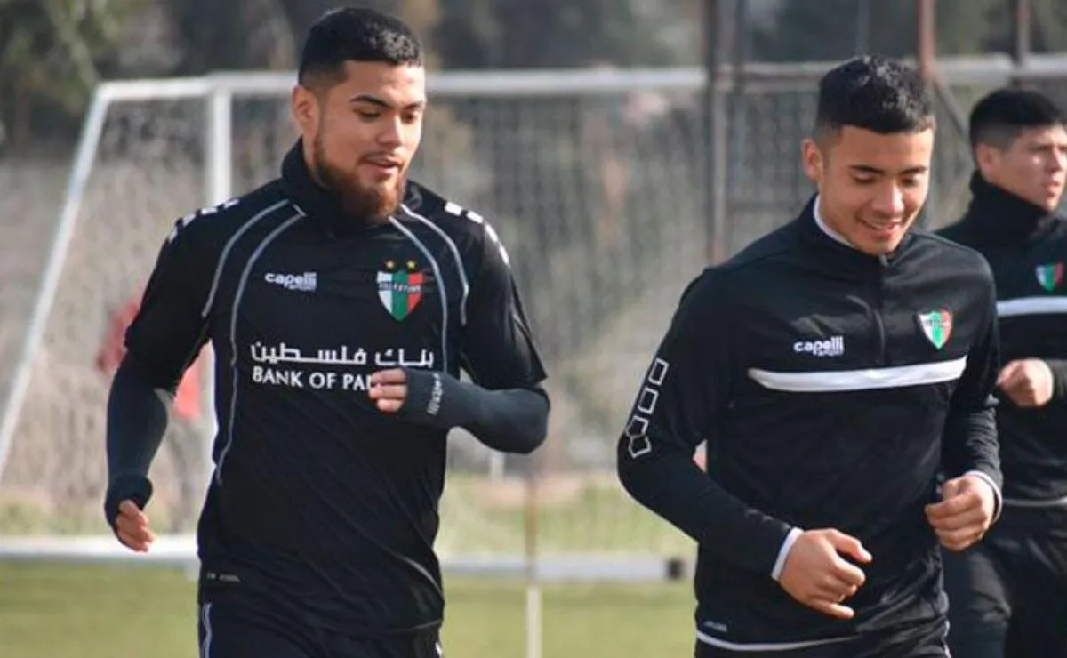 Paulo Díaz surgió de Palestino y luego jugó en Colo Colo, San Lorenzo y Al-Ahli. (FOTO: @CDPALESTINOSADP)