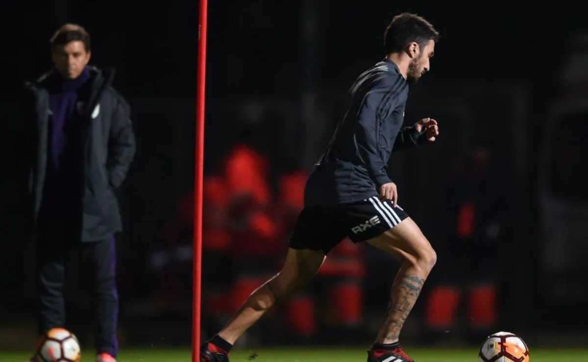 Gallardo aseguró que no se apurarán los tiempos para el regreso de Nacho a las canchas