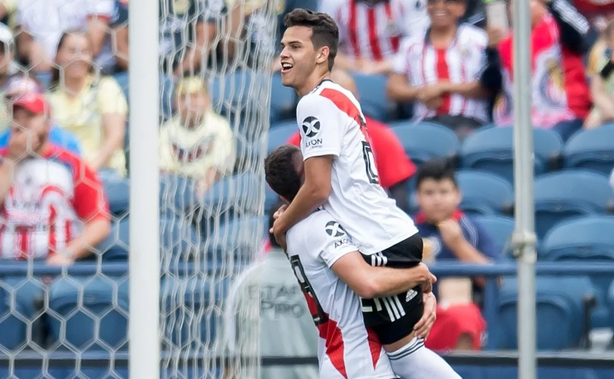 Cristian Ferreira fue la figura de River y sigue sumando goles en el primer equipo. (FOTO: MexSport)