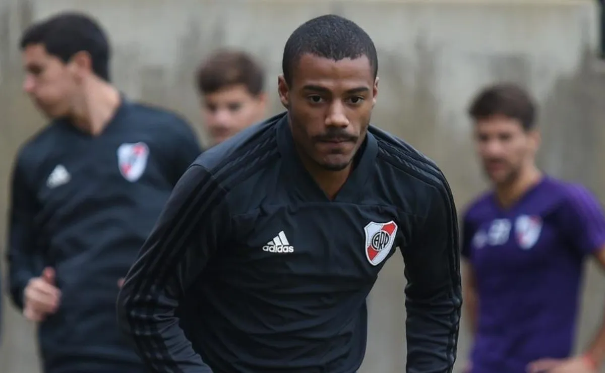 De La Cruz deberá entrenarse de manera diferenciada por algunos días.