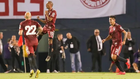 River viene de masacrar a goles a Chivas.