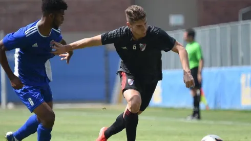 Julián Álvarez fue titular en River ante Ventura County Fusion.