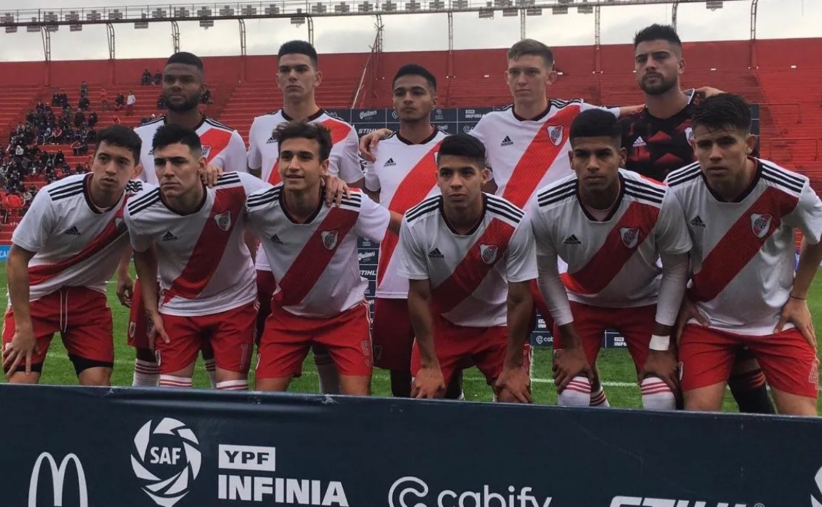 La categoría 2000 del Millonario le ganó el título al eterno rival.
