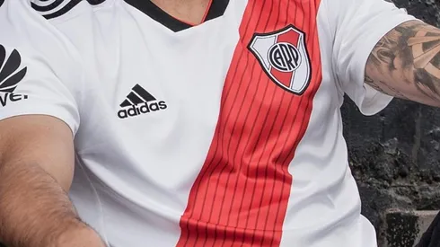 La camiseta de River aún sigue sin sponsor.